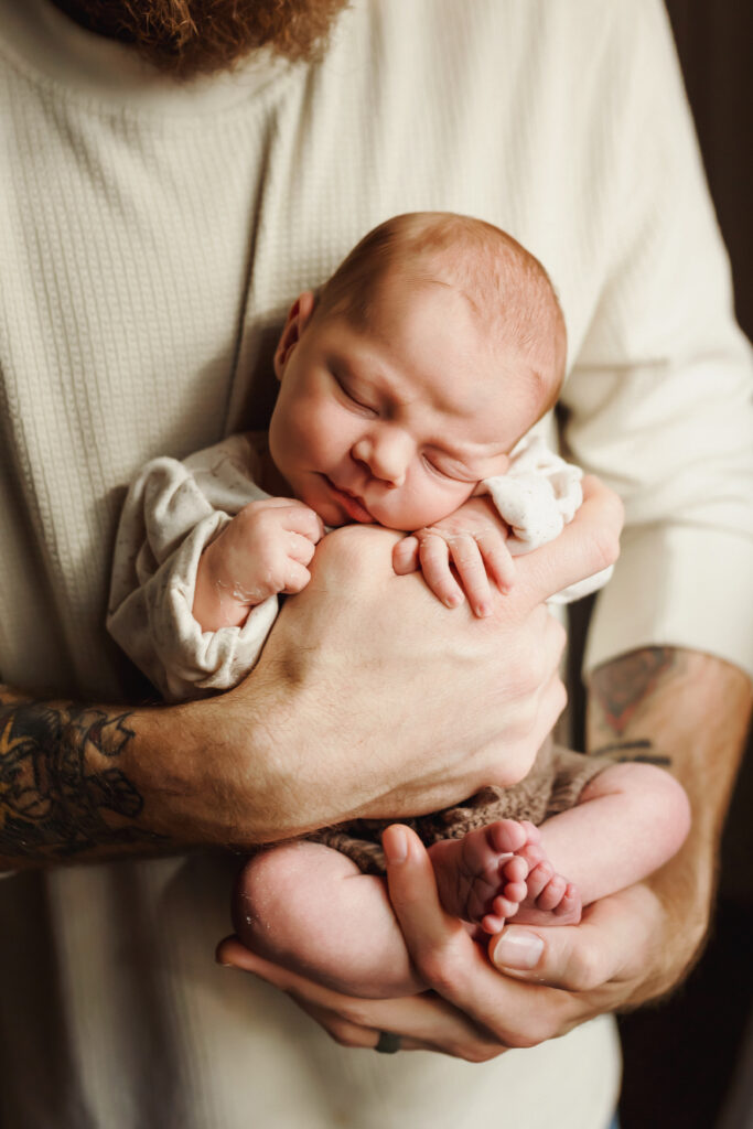 candid and relaxed newborn photography